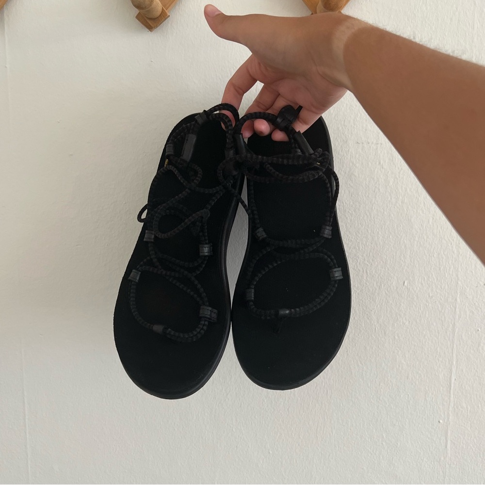 Teva Voya Infinity Strappy Sandals Black & Grey 8W
